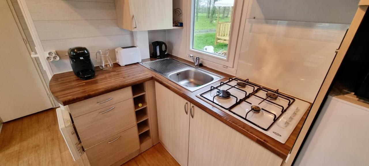 Mobil Home 5 Personnes - Vendee - Puy Du Fou - Climatise La Boissiere-de-Montaigu 外观 照片